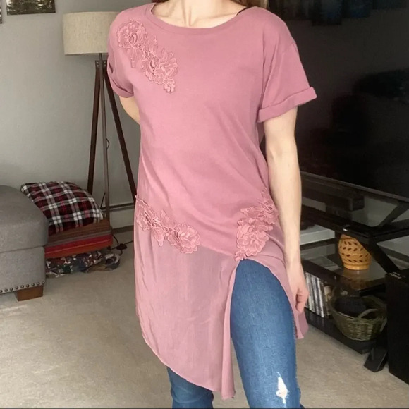 Anthropologie Akemi & Kin Embroidered Mauve Tunic Top - Picture 4 of 8